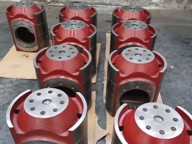 What should be noted when installing the Crosshead